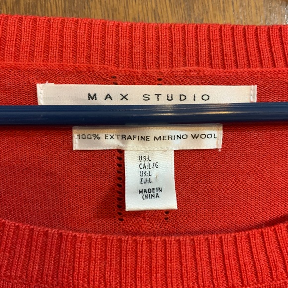 Max Studio Sweater Womens Size Large Dark Red Orange Extra Fine Merino Wool - Picture 3 of 6